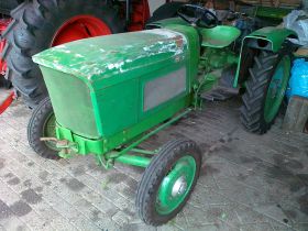 J Deere Lanz 100